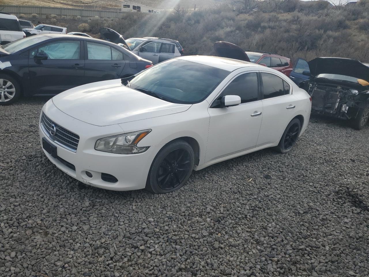2009 NISSAN Maxima