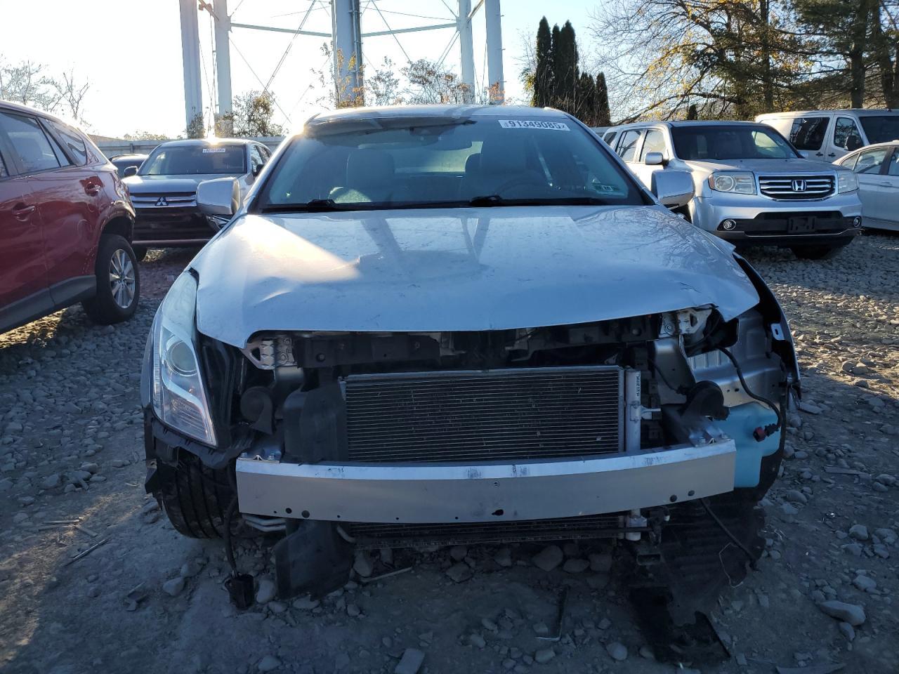 2016 CADILLAC XTS