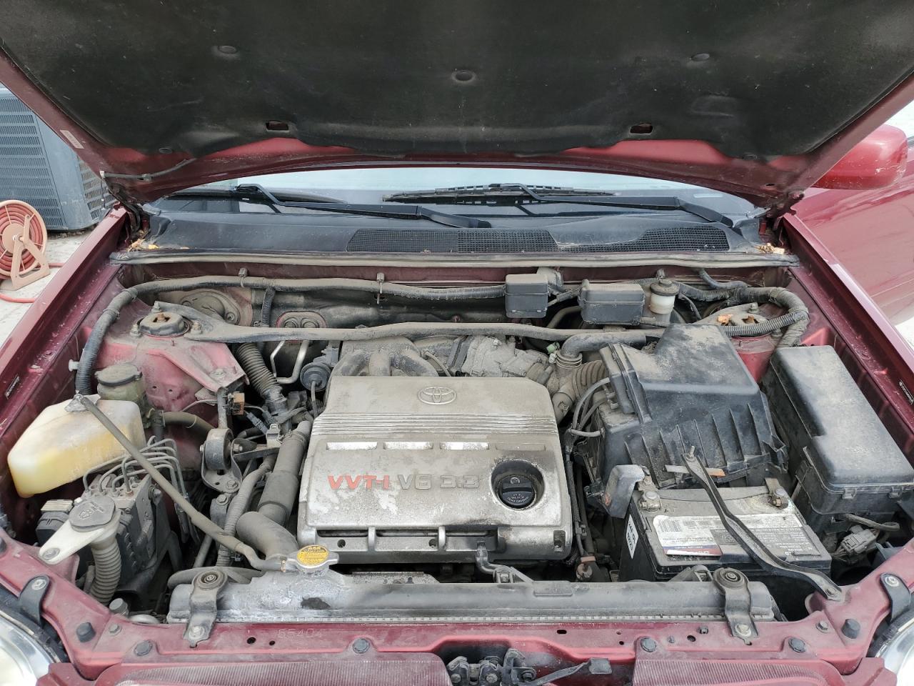 2004 TOYOTA HIGHLANDER