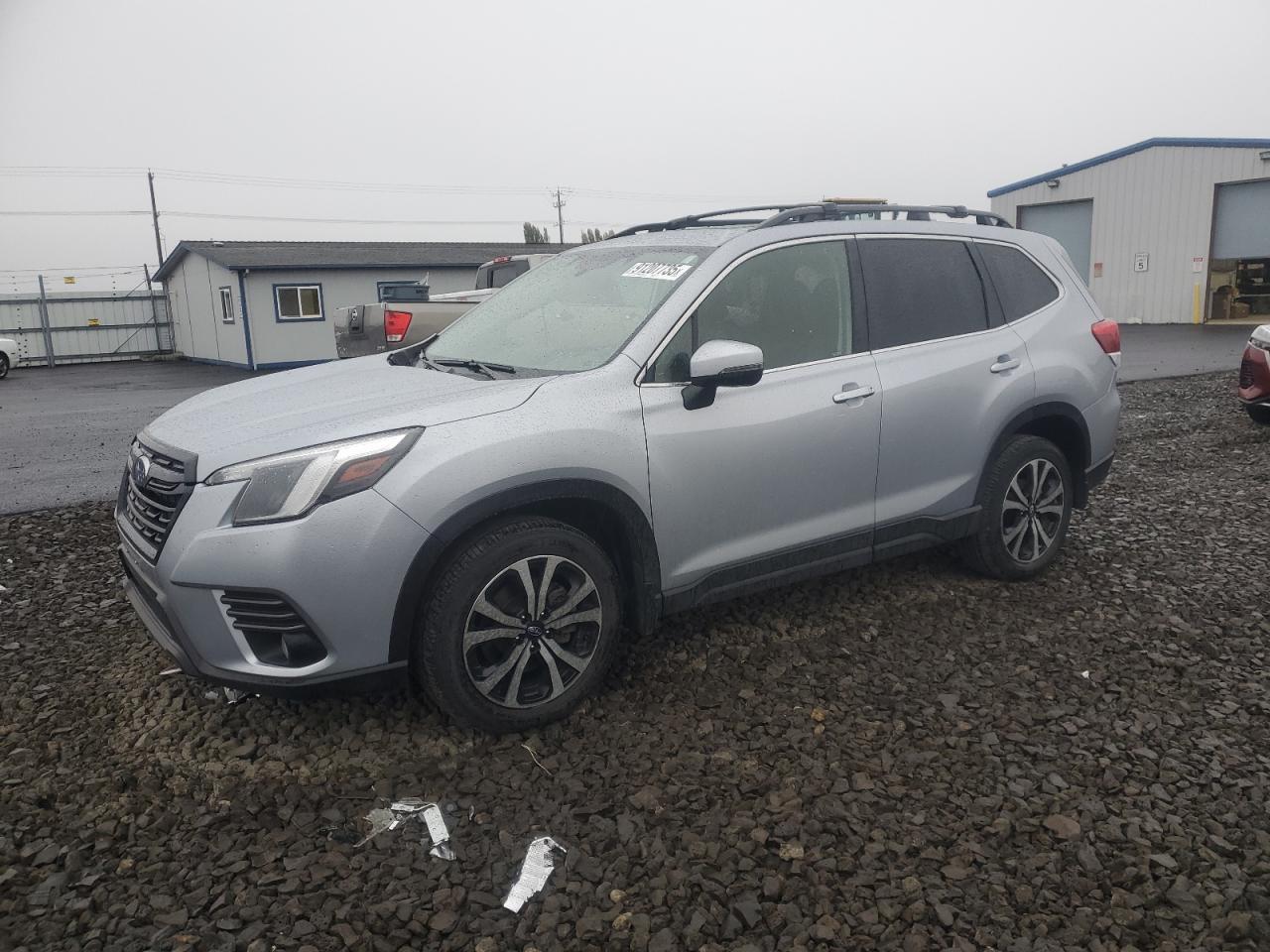 2022 SUBARU FORESTER