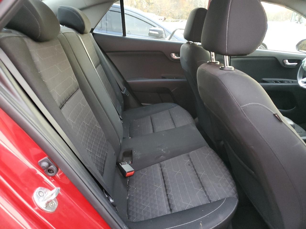 2018 KIA RIO