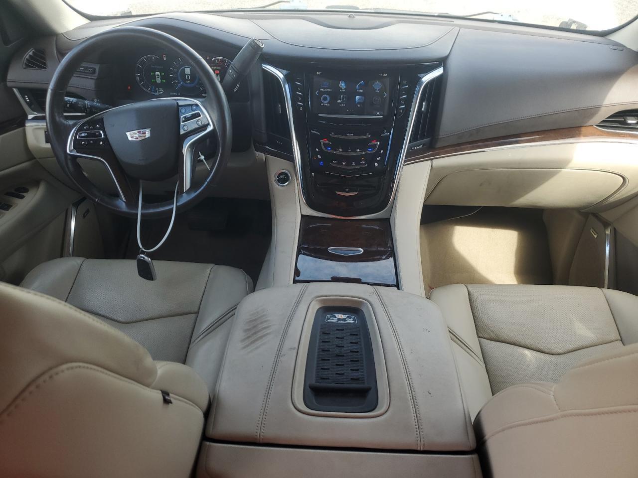 2017 CADILLAC ESCALADE