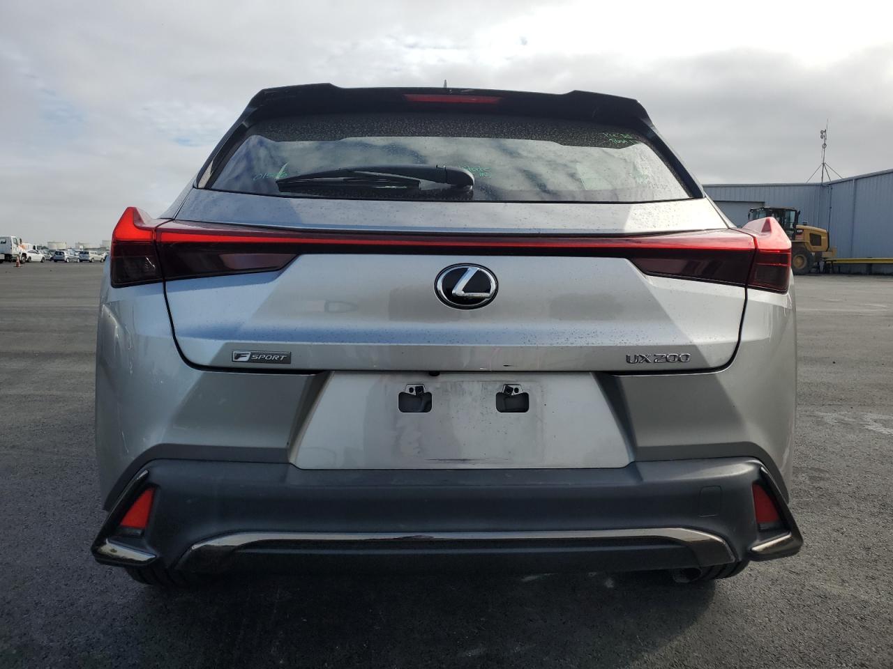 2019 LEXUS UX 200