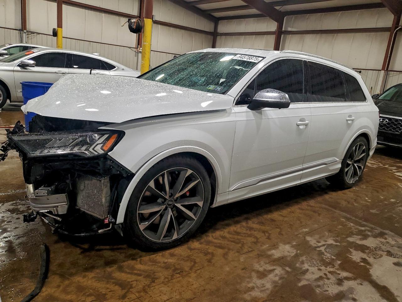 2021 AUDI SQ7