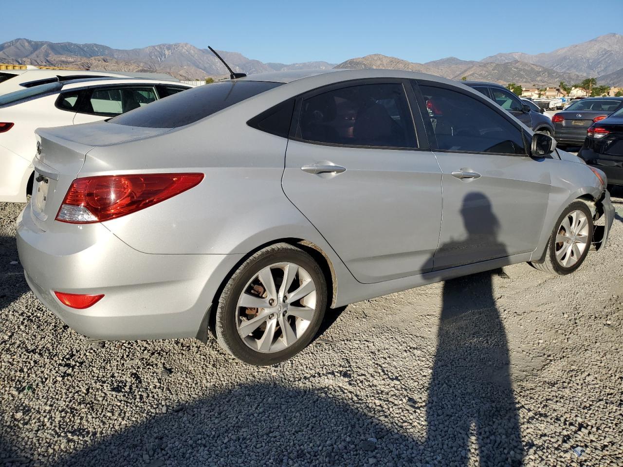 2012 HYUNDAI ACCENT