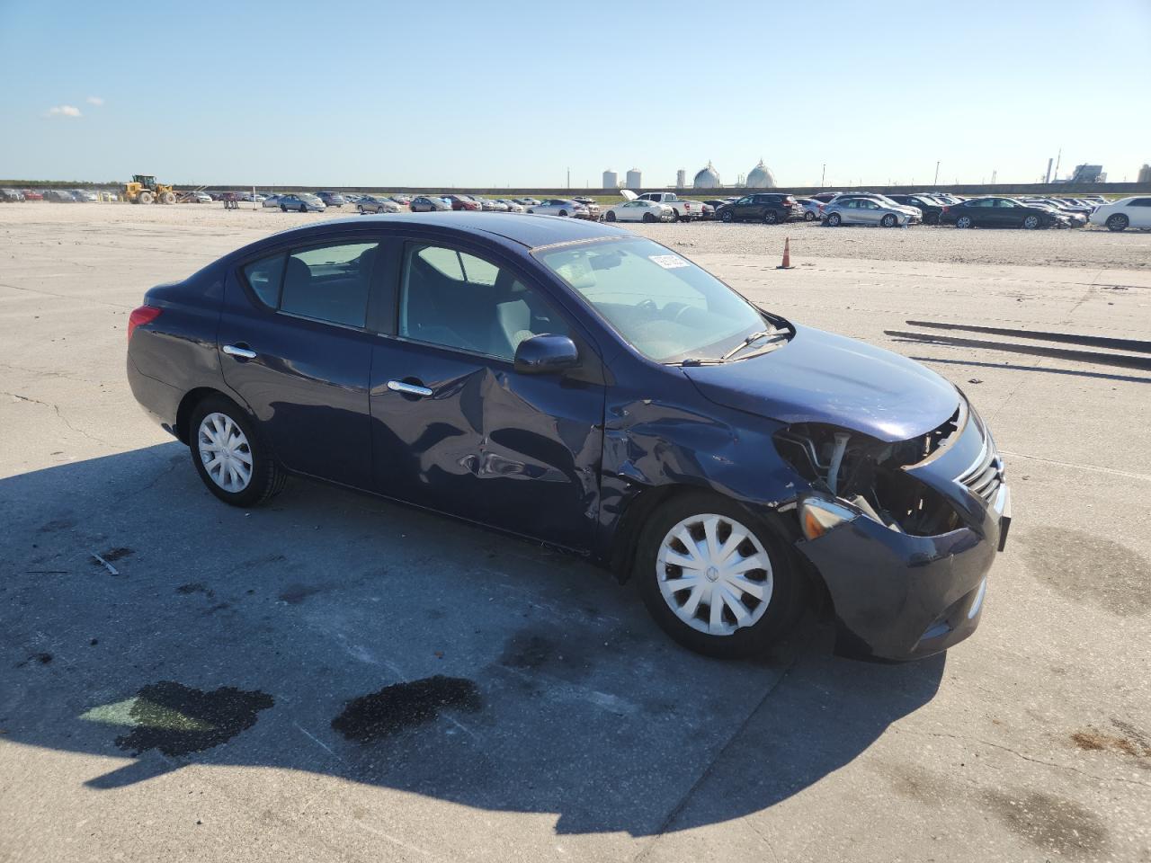 2012 NISSAN VERSA