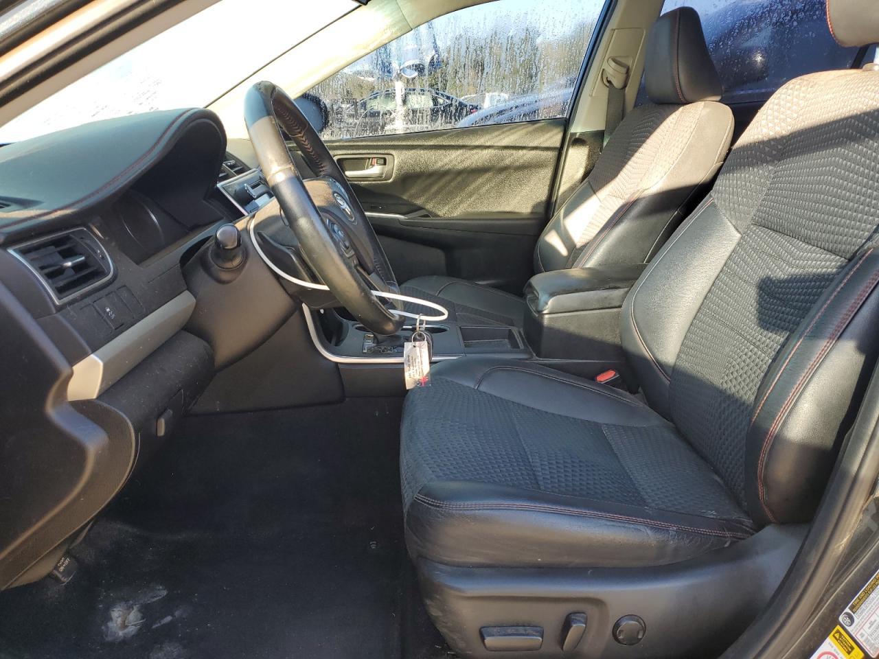 2015 TOYOTA CAMRY