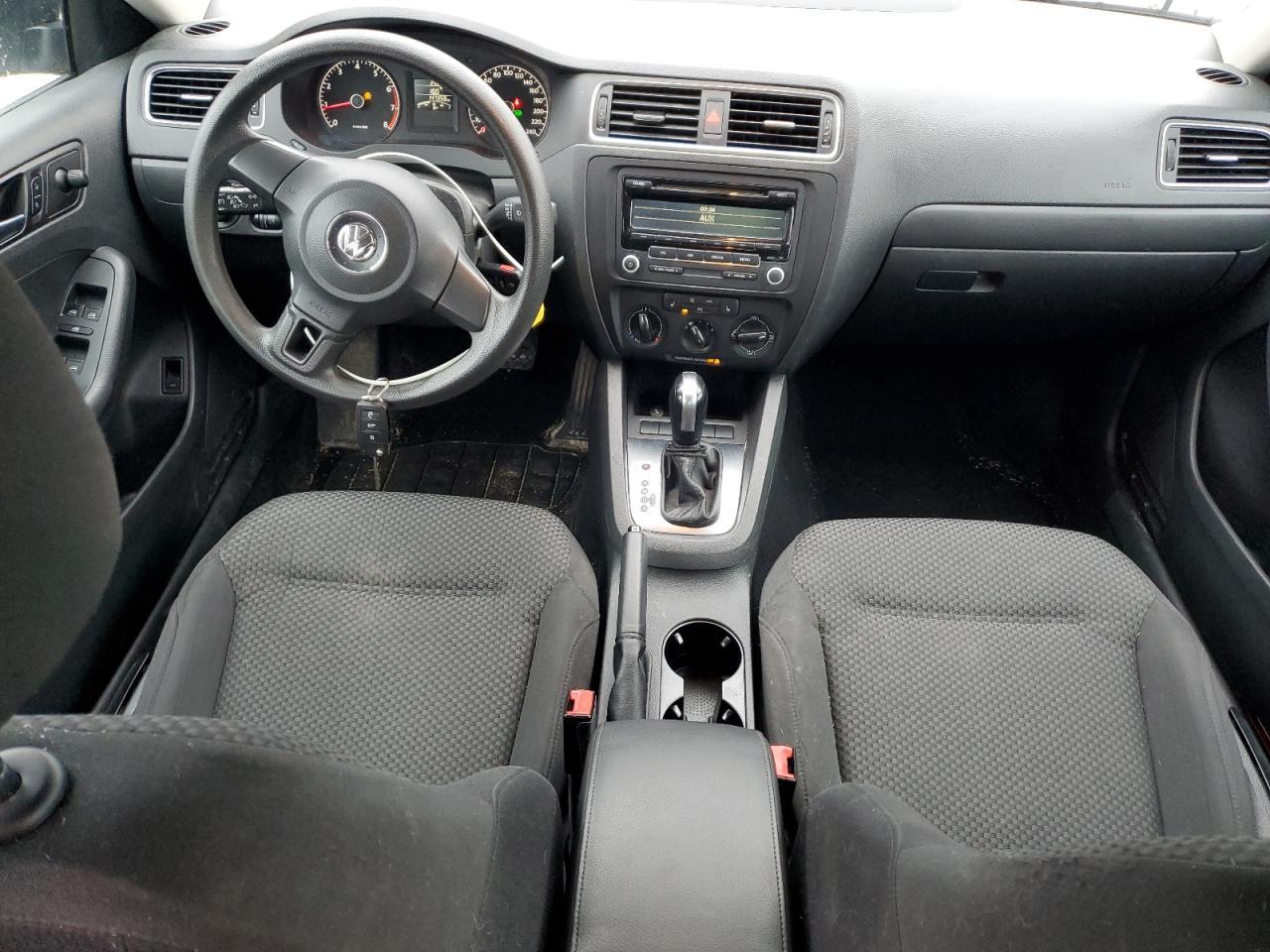 2013 VOLKSWAGEN JETTA