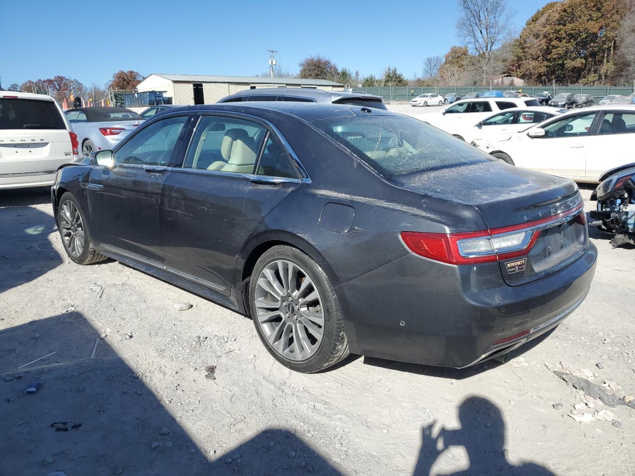 2017 LINCOLN Continental