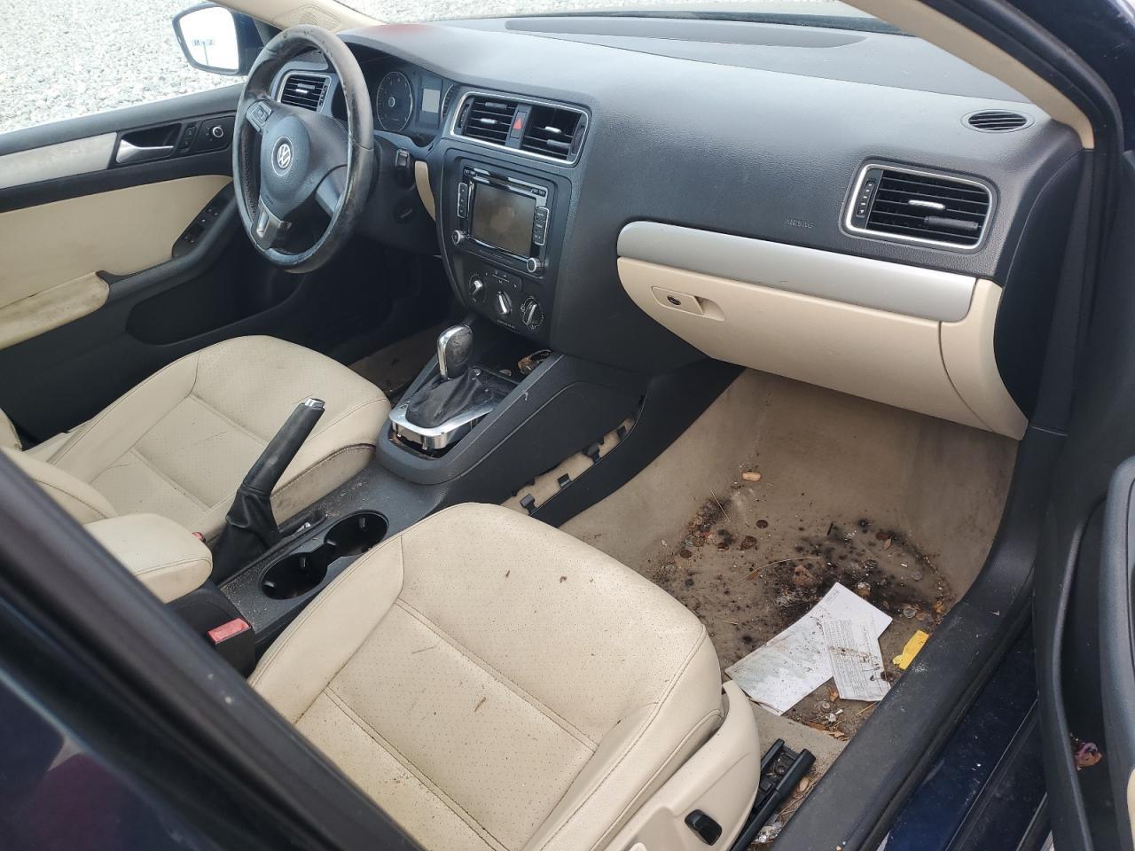 2014 VOLKSWAGEN JETTA
