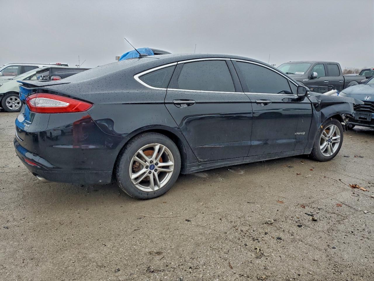 2016 FORD FUSION