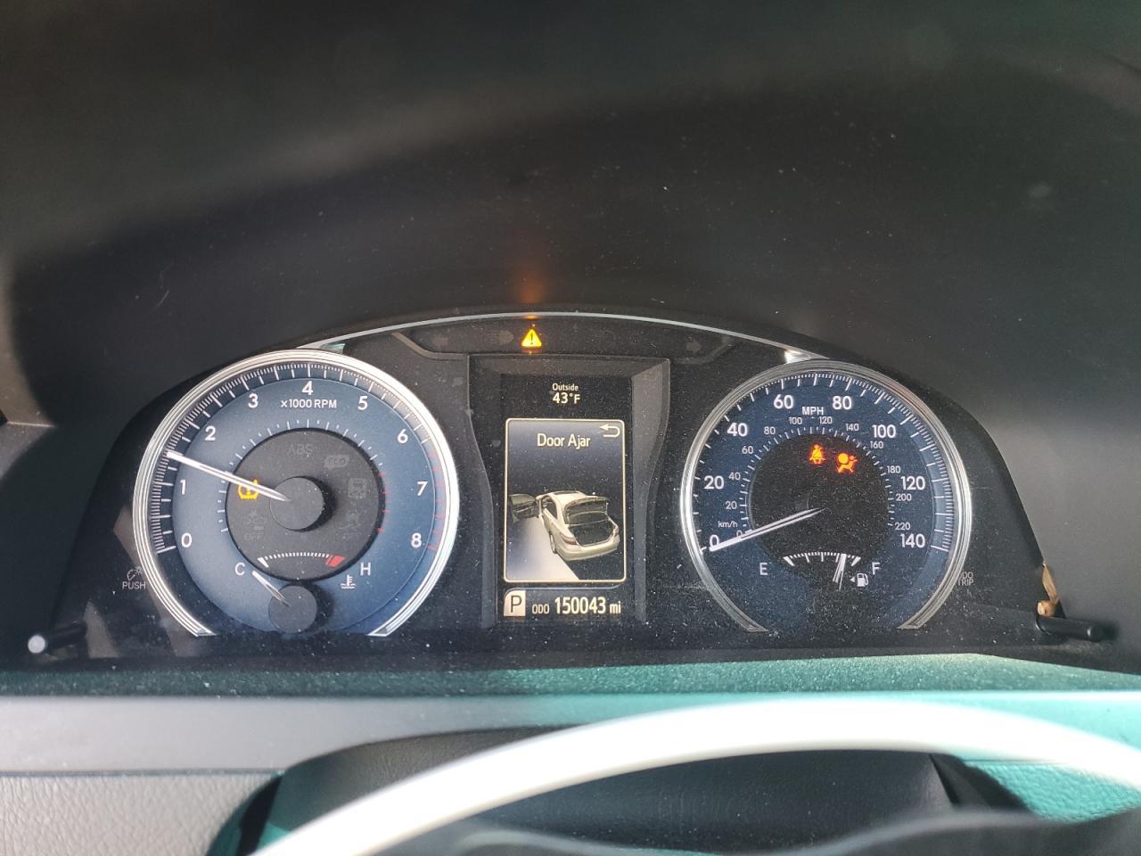 2016 TOYOTA CAMRY