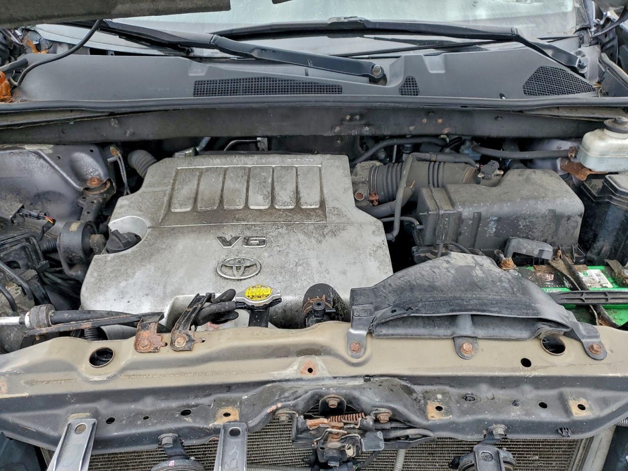 2013 TOYOTA HIGHLANDER