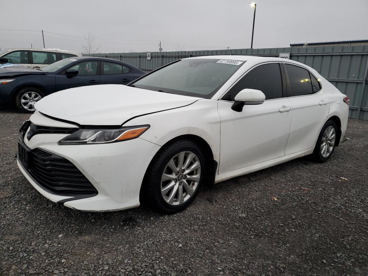 2018 TOYOTA CAMRY