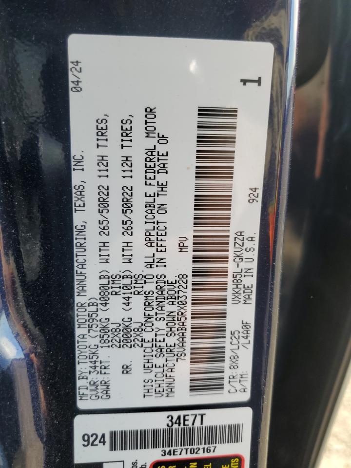 2024 TOYOTA Sequoia