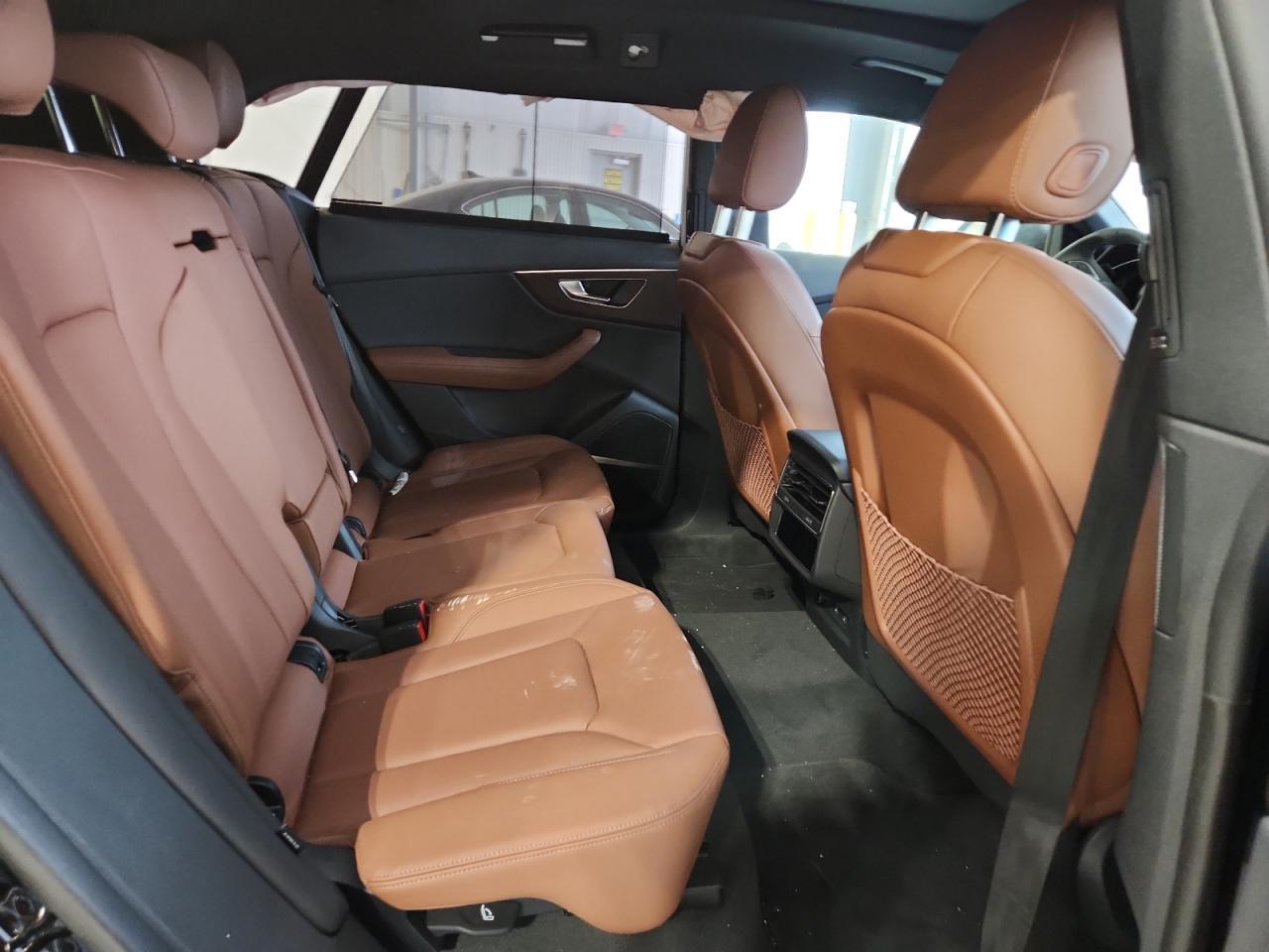 2025 AUDI Q8