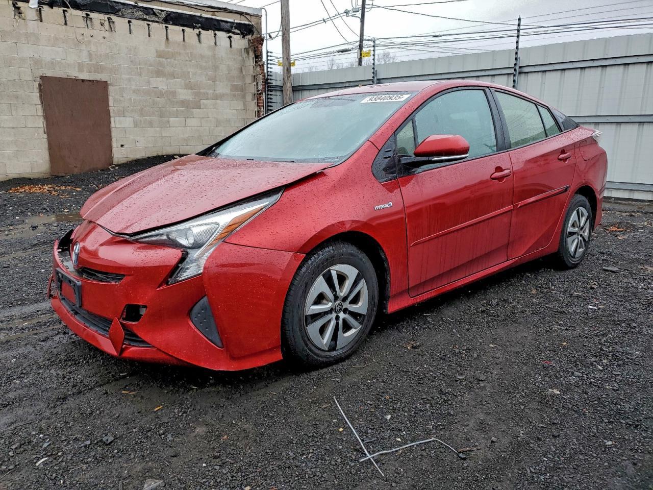 2016 TOYOTA PRIUS