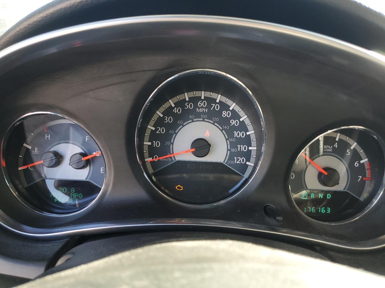 2012 CHRYSLER 200