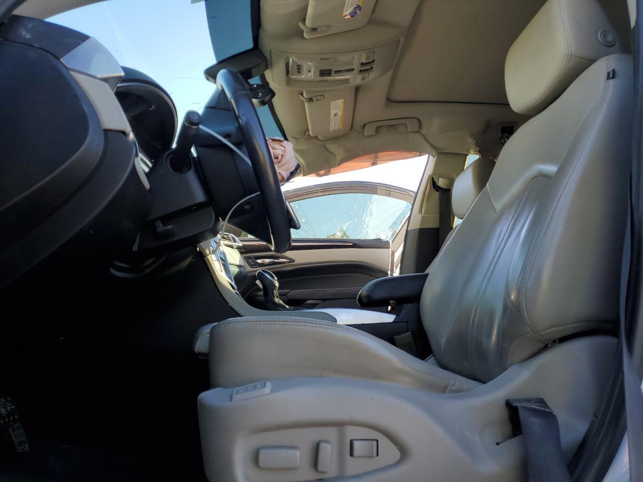 2015 CADILLAC SRX