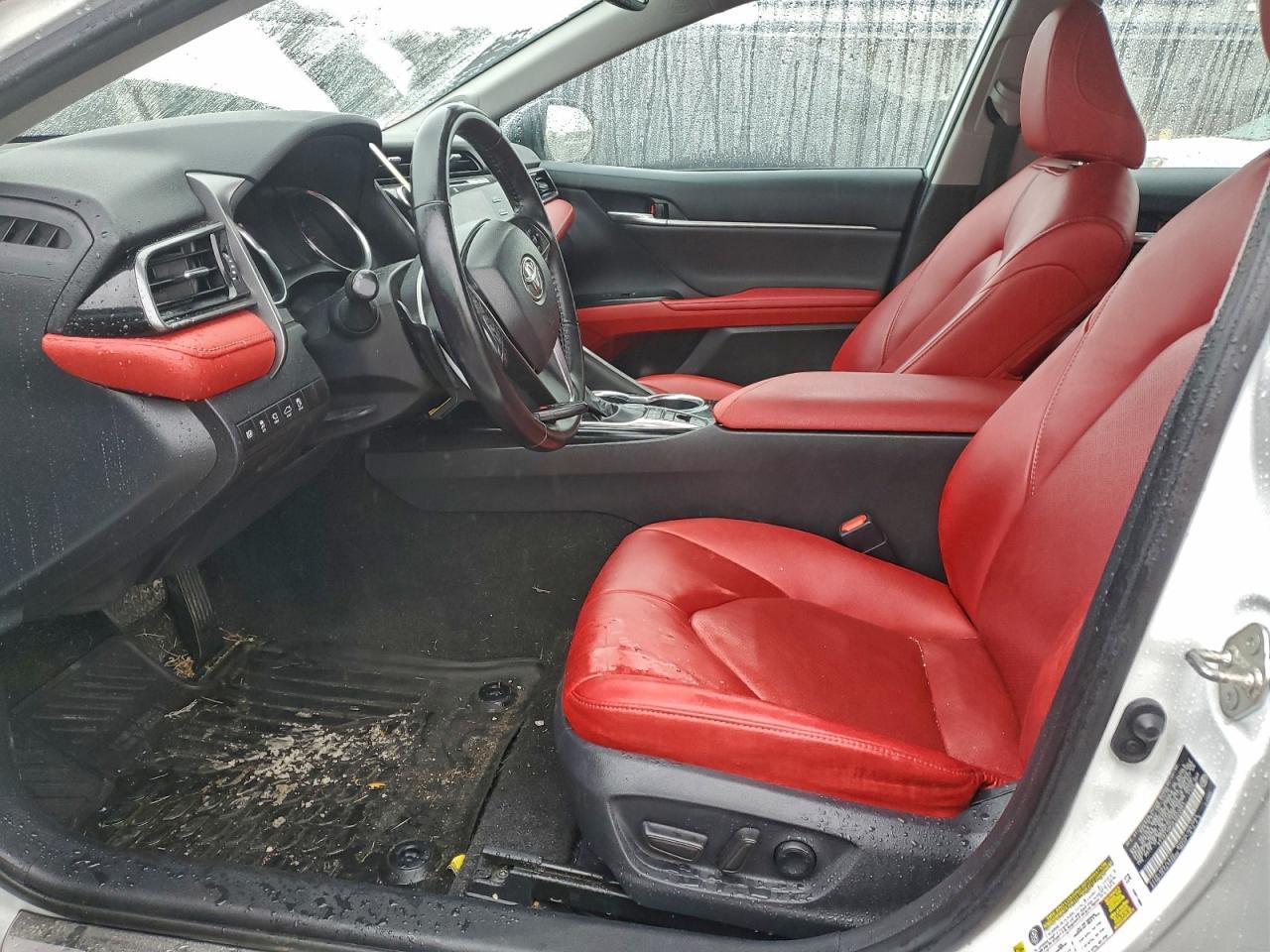 2019 TOYOTA CAMRY