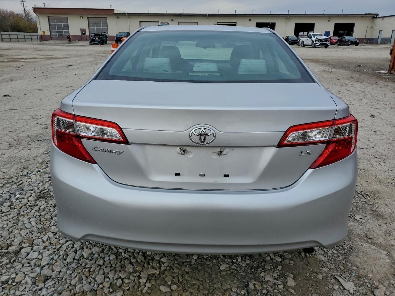2013 TOYOTA CAMRY