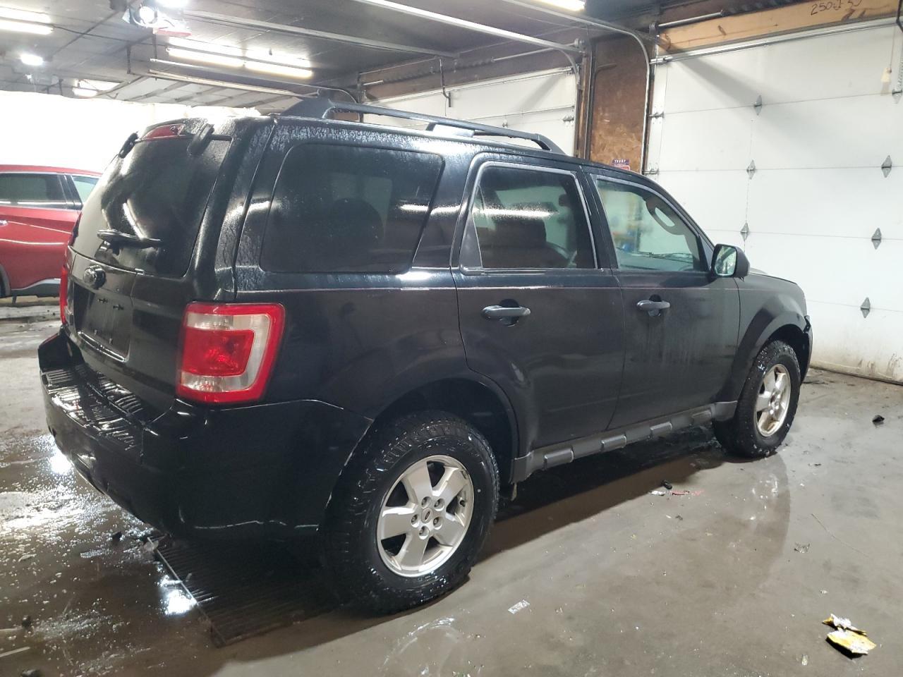 2009 FORD ESCAPE