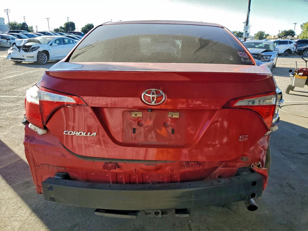 2016 TOYOTA COROLLA
