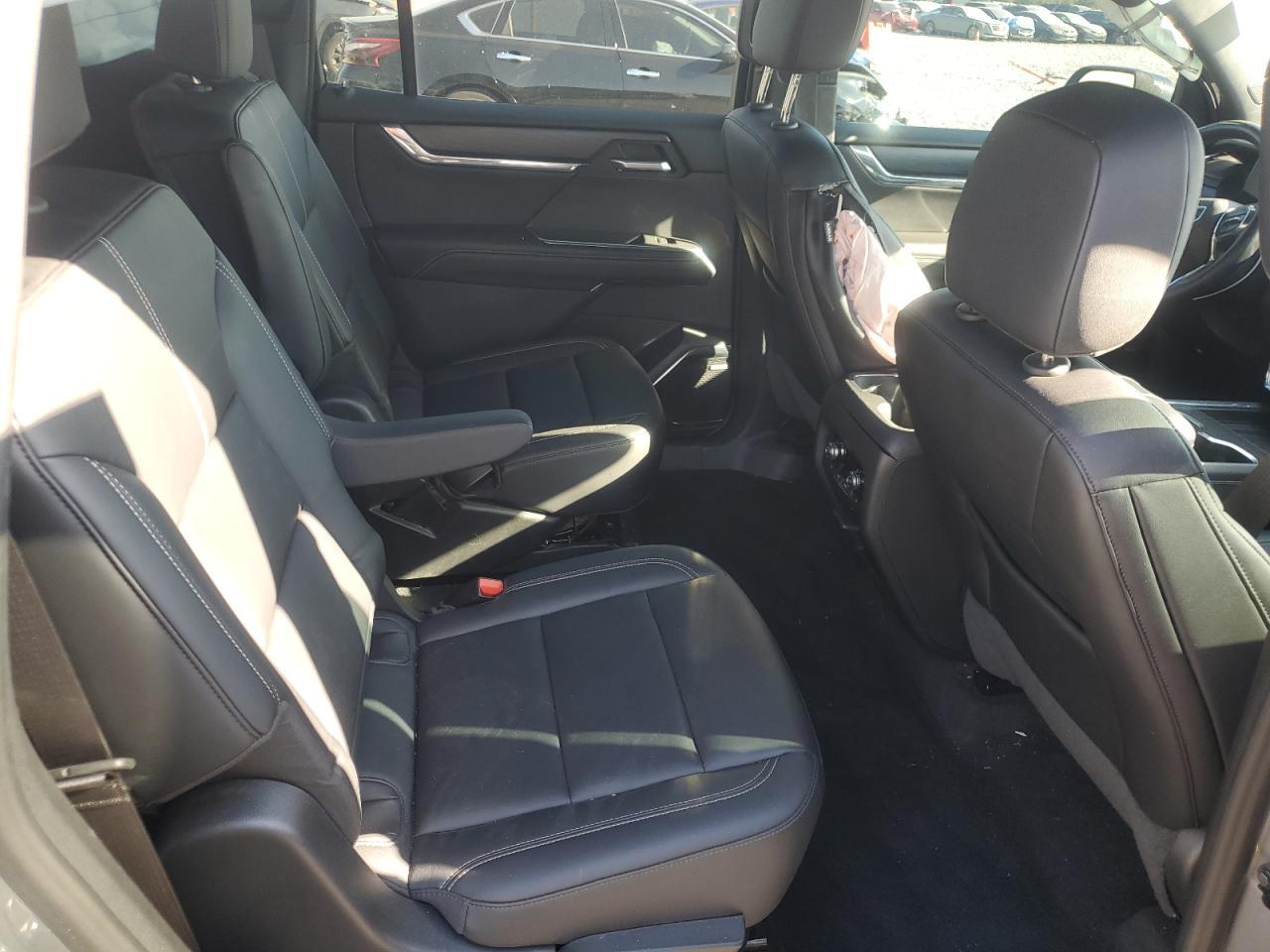 2024 GMC ACADIA