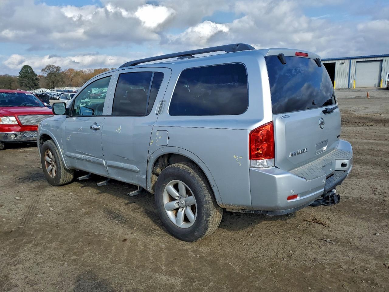 2011 NISSAN Armada
