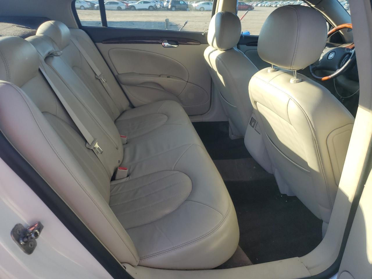 2008 BUICK Lucerne