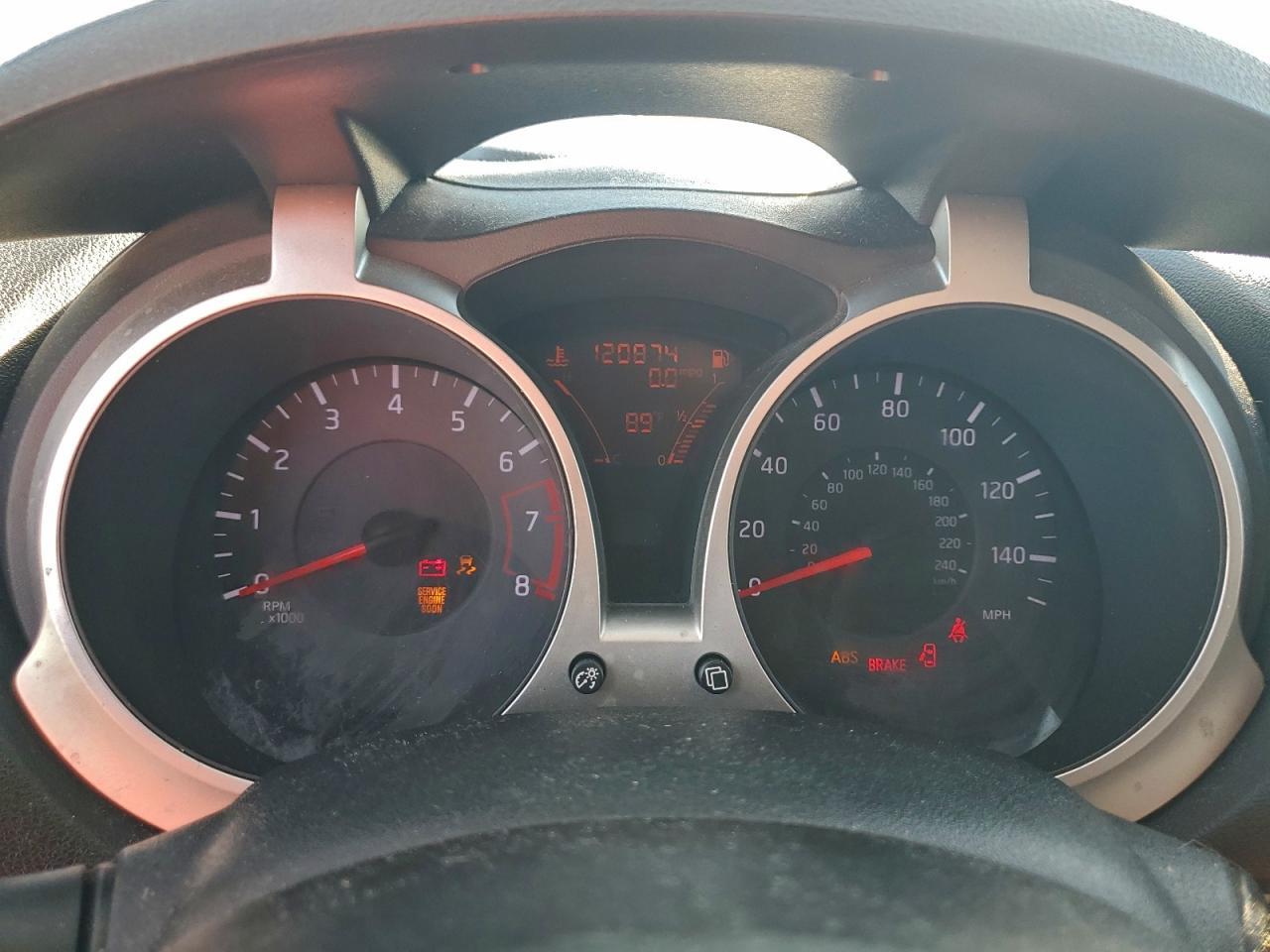 2012 NISSAN Juke