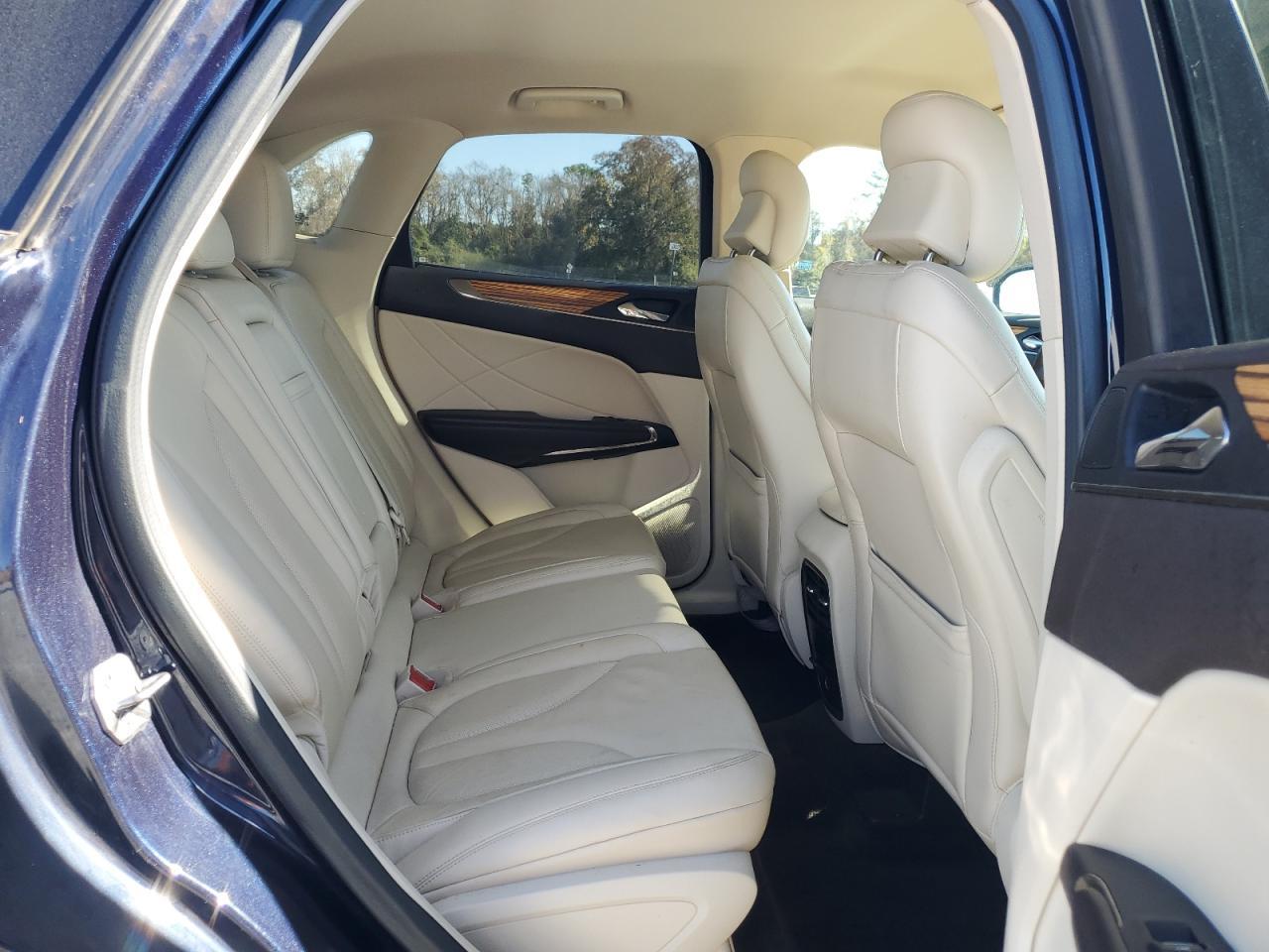 2015 LINCOLN MKC