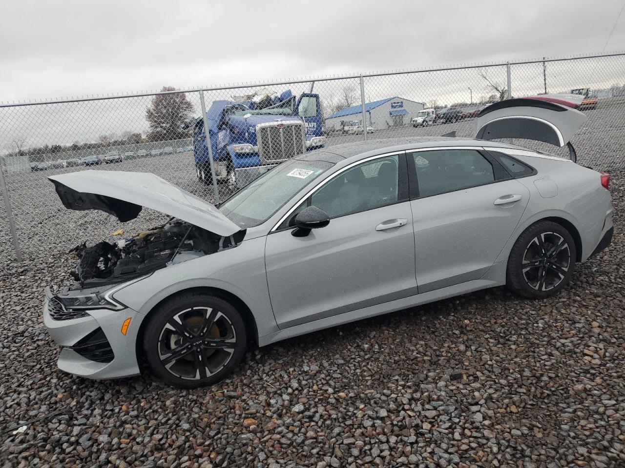 2022 KIA K5