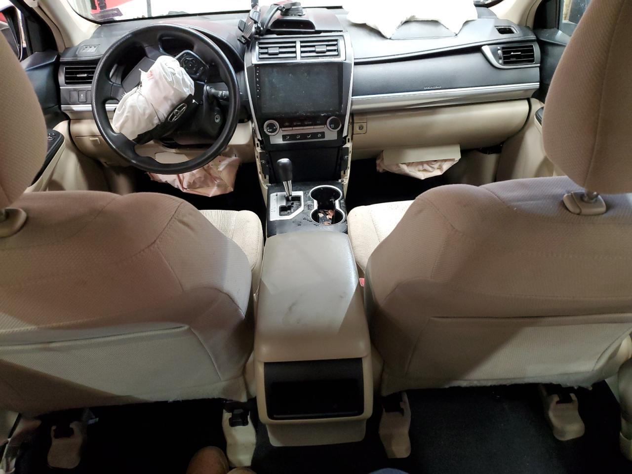 2014 TOYOTA CAMRY