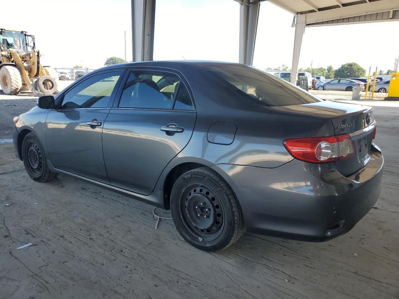 2013 TOYOTA COROLLA