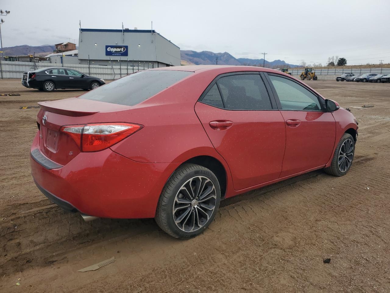 2015 TOYOTA COROLLA