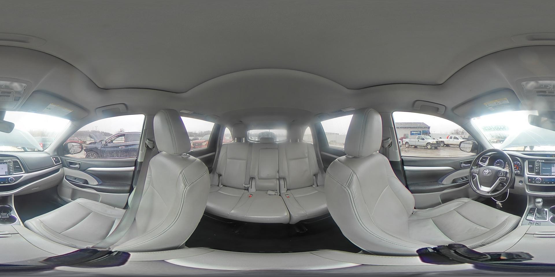 2017 TOYOTA HIGHLANDER
