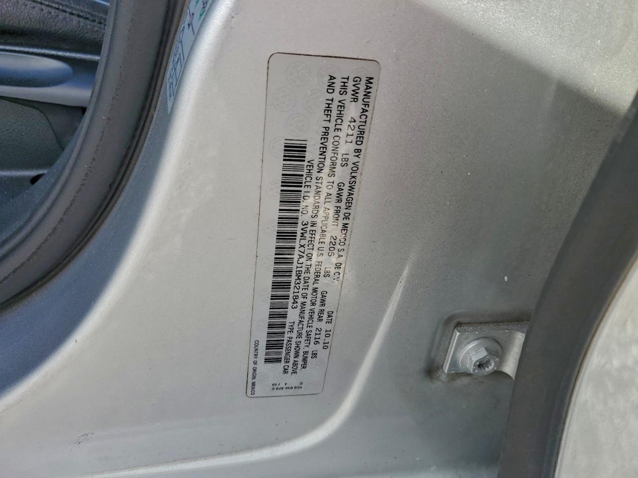 2011 VOLKSWAGEN JETTA