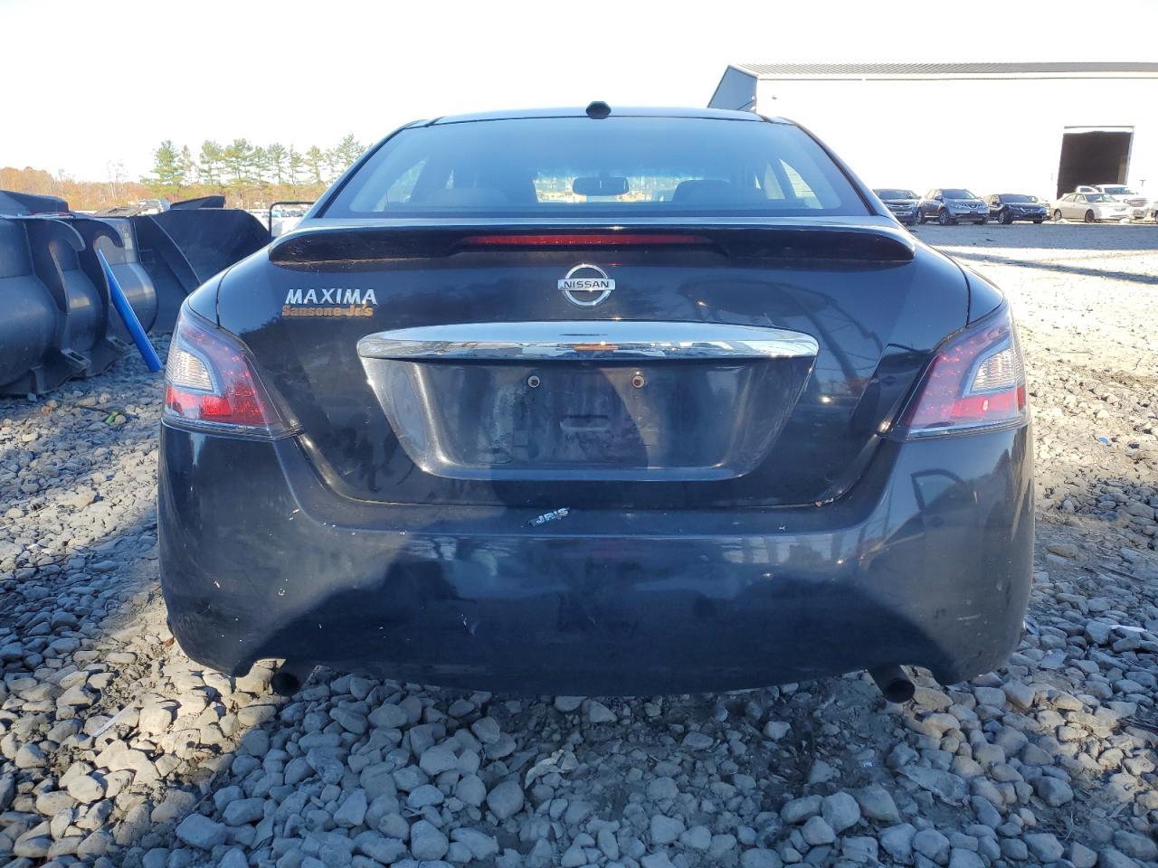 2012 NISSAN Maxima