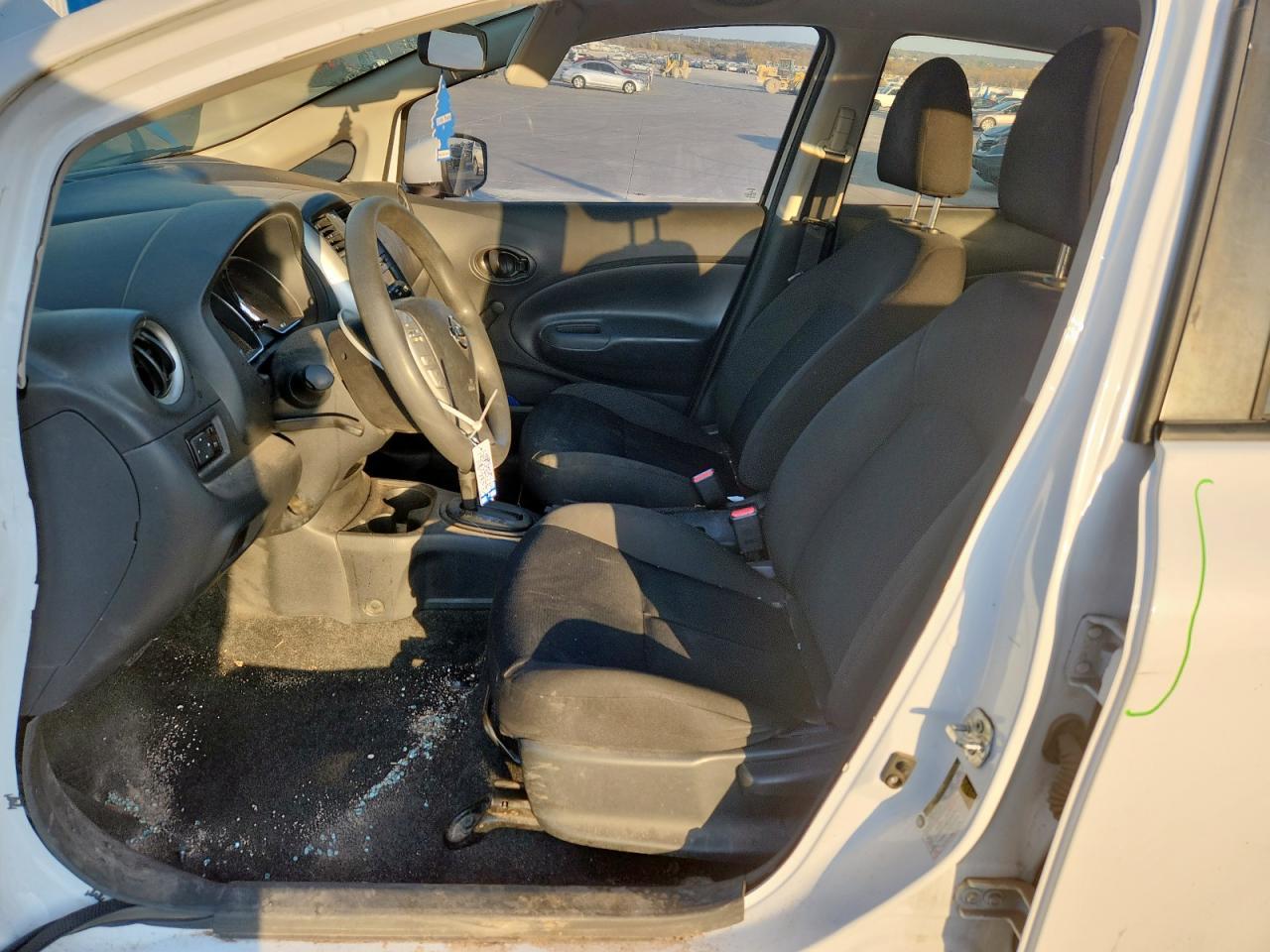 2016 NISSAN Versa Note