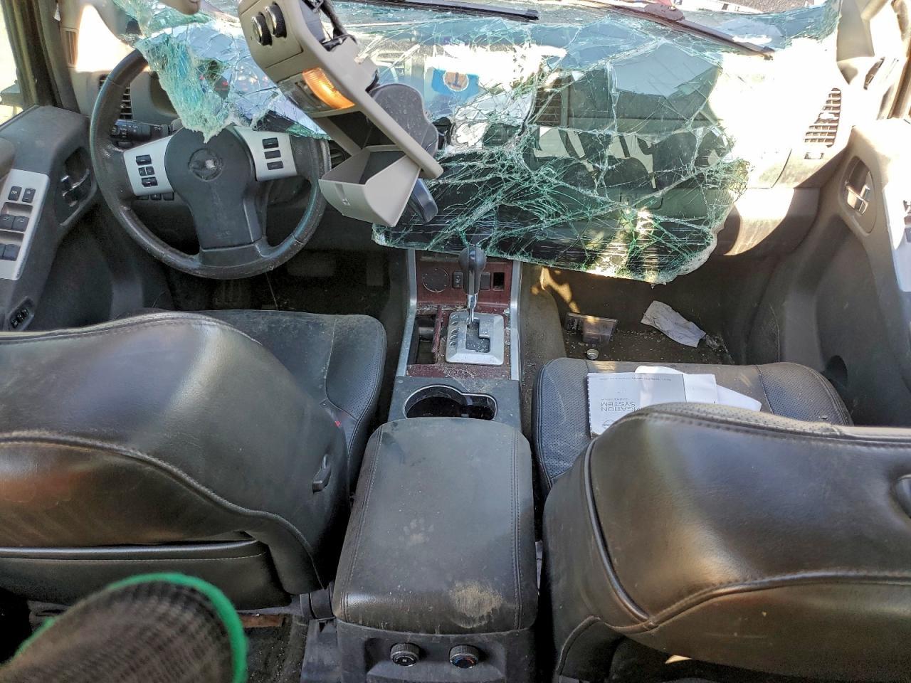 2012 NISSAN PATHFINDER