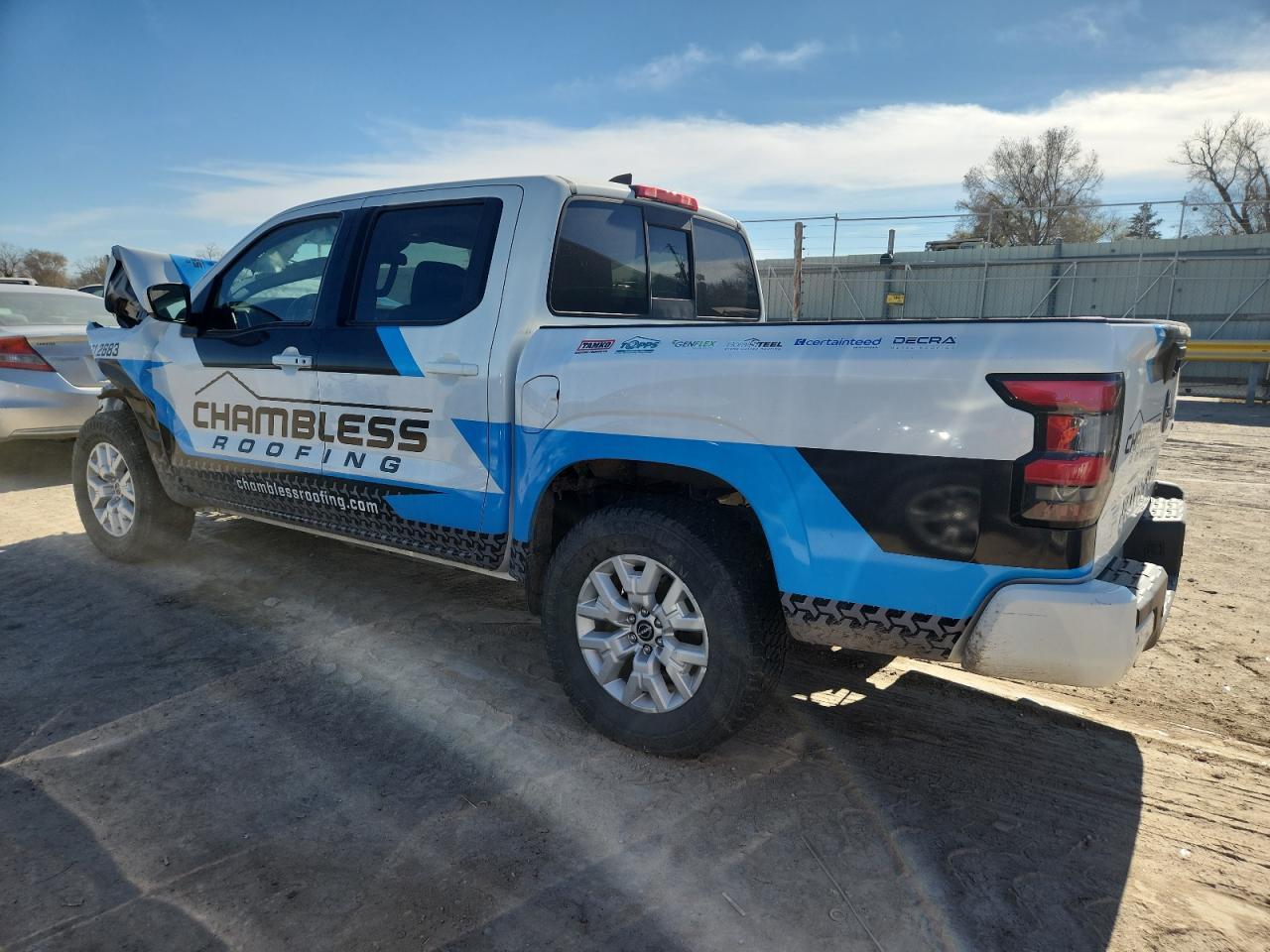 2022 NISSAN Frontier