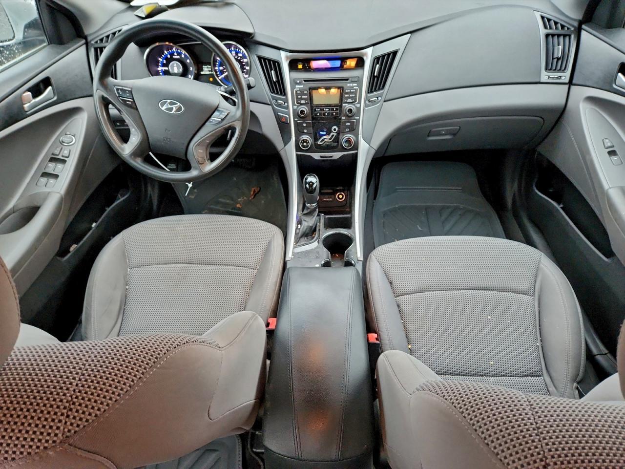 2011 HYUNDAI SONATA
