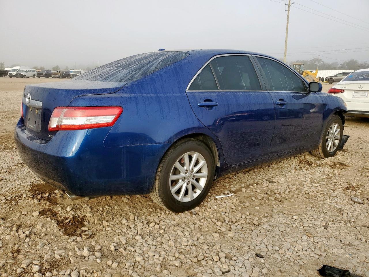 2010 TOYOTA CAMRY