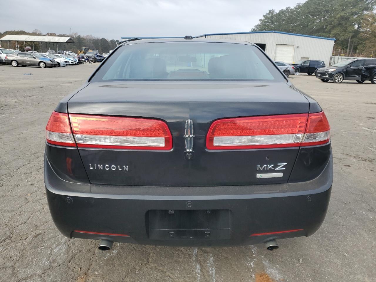 2011 LINCOLN MKZ