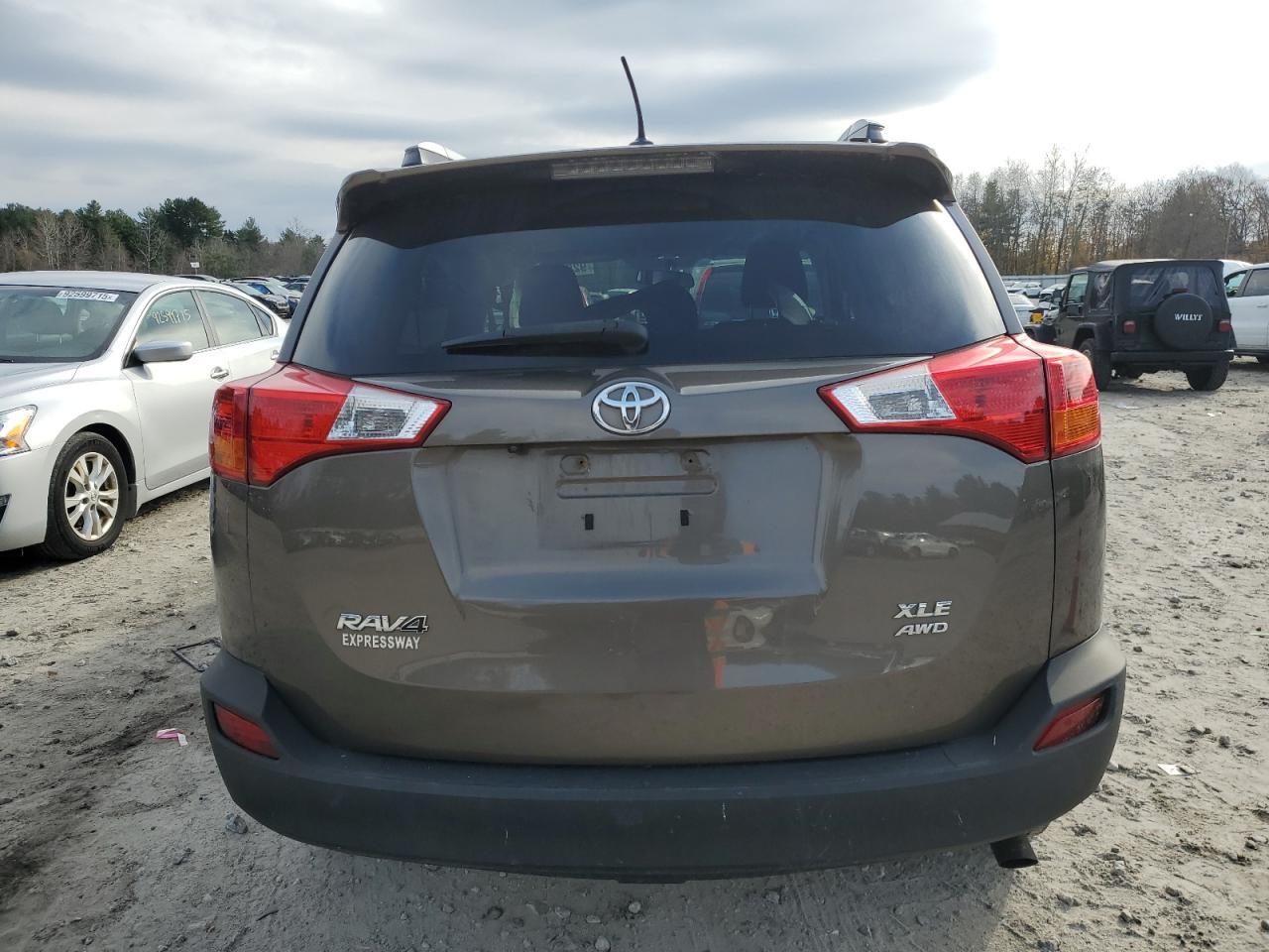 2015 TOYOTA RAV4