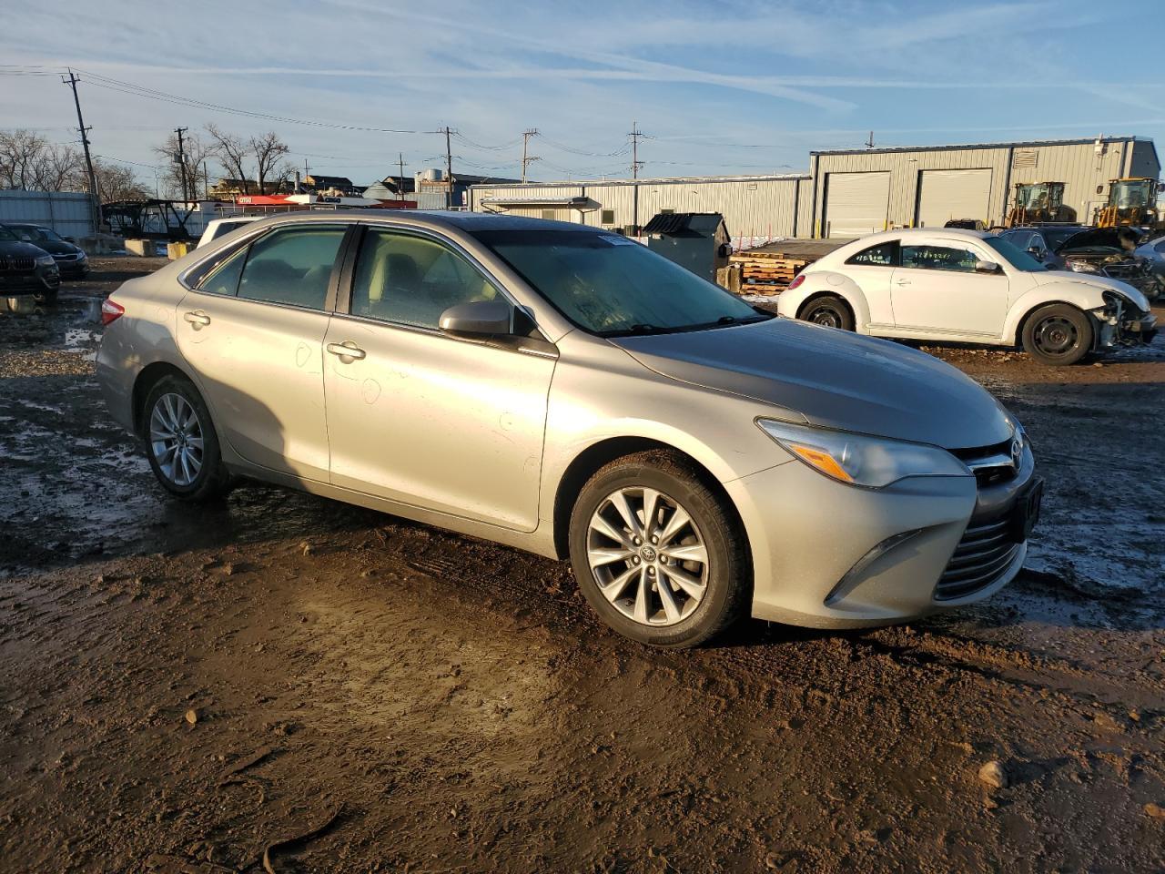 2016 TOYOTA CAMRY