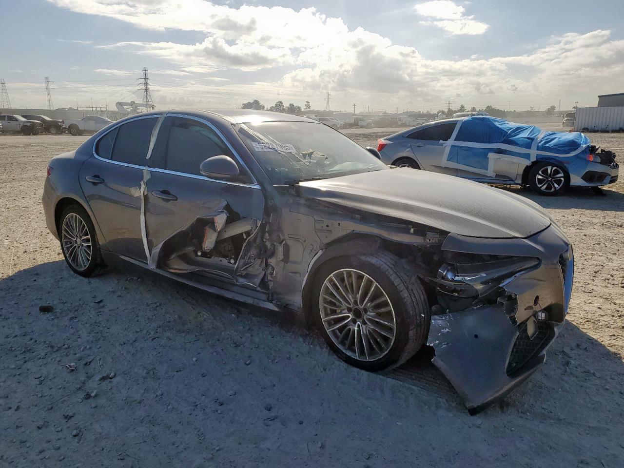 2017 ALFA ROMEO Giulia