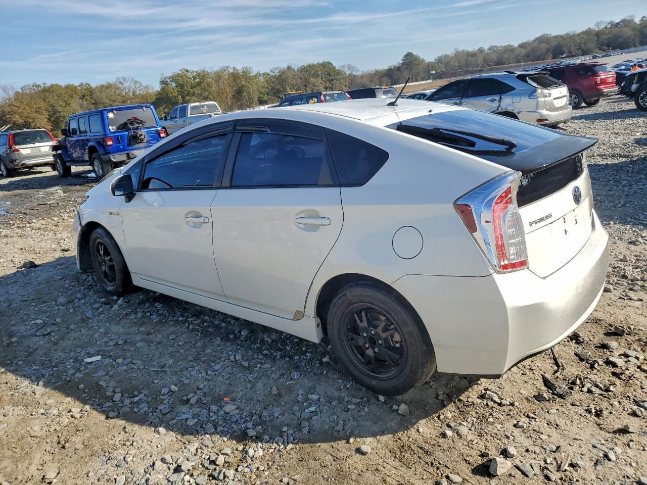 2015 TOYOTA PRIUS