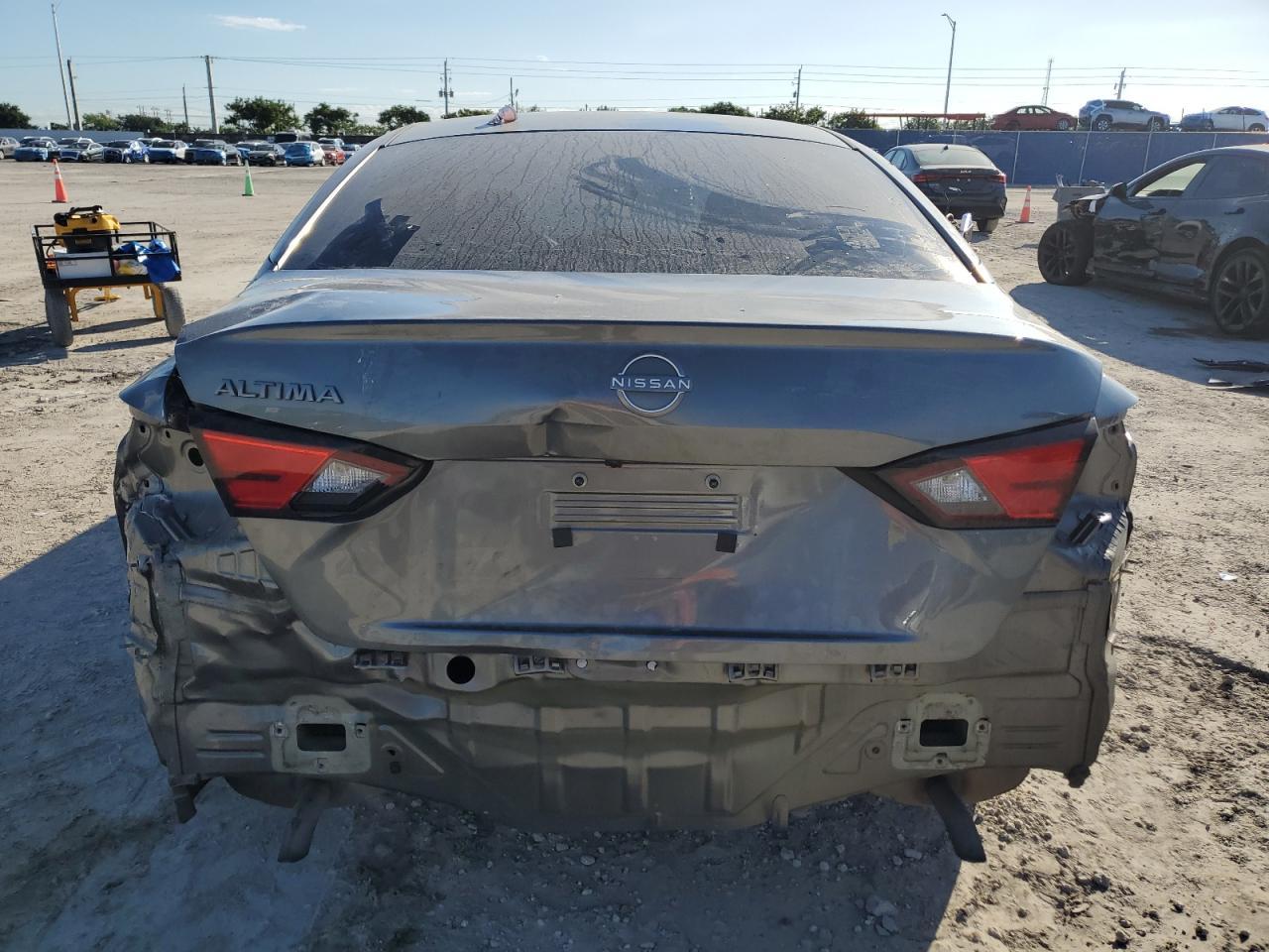 2023 NISSAN ALTIMA